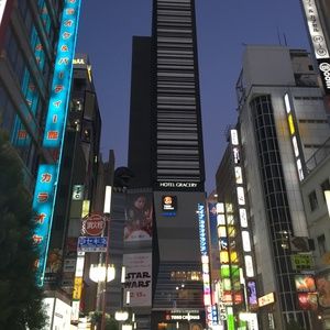 Meet your Posher, Tawen